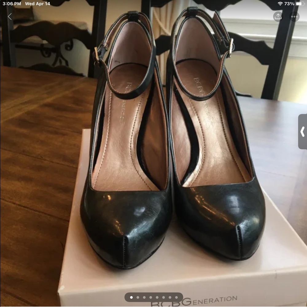 BCBGeneration BG-Damillo pumps
